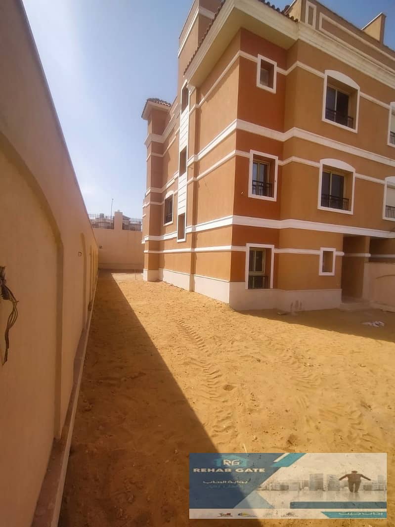 18 45a206e5-e1fd-4c7b-a4bc-8a3daa8c8a55. jpg