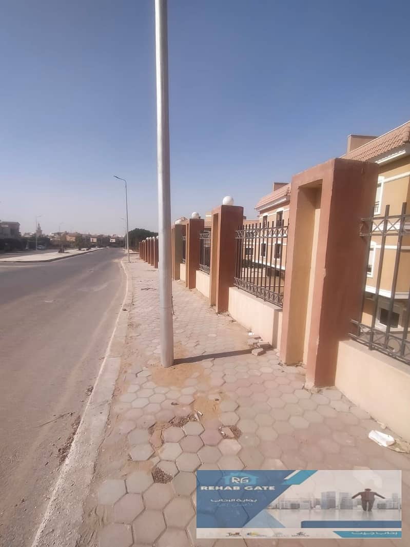 20 069a0fe7-f204-4c1e-8bf9-ae0ef8ea691d. jpg