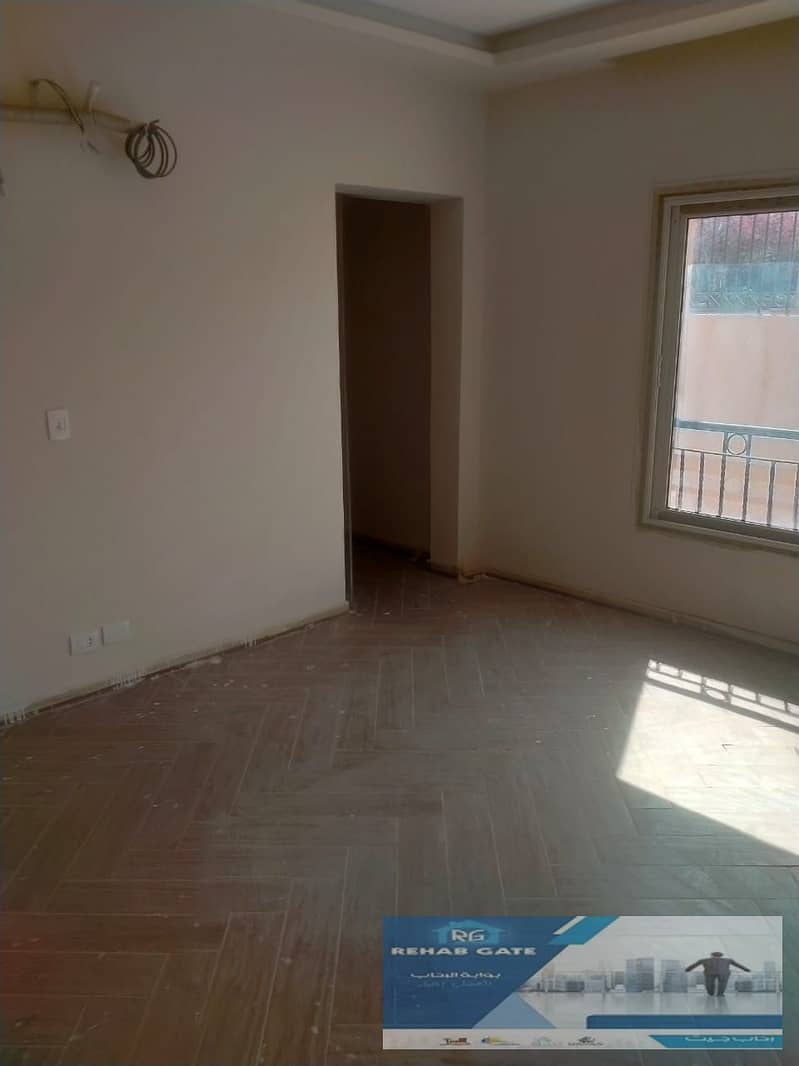 28 36217bad-b759-45fa-aa59-eb19a249697f. jpg