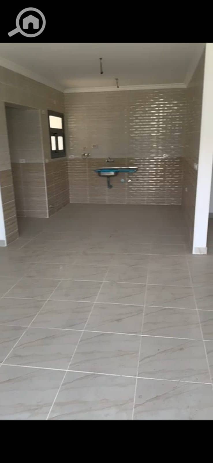 4 6e725f75-0ade-49df-80e0-cc3031b05e1d. jpg