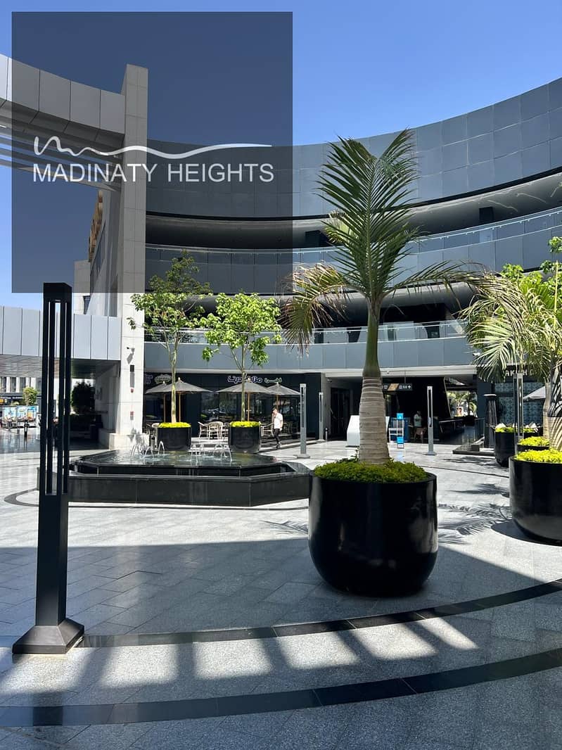 4 WhatsApp Image 2026-01-08 at 12.28. 57 PM2. jpeg