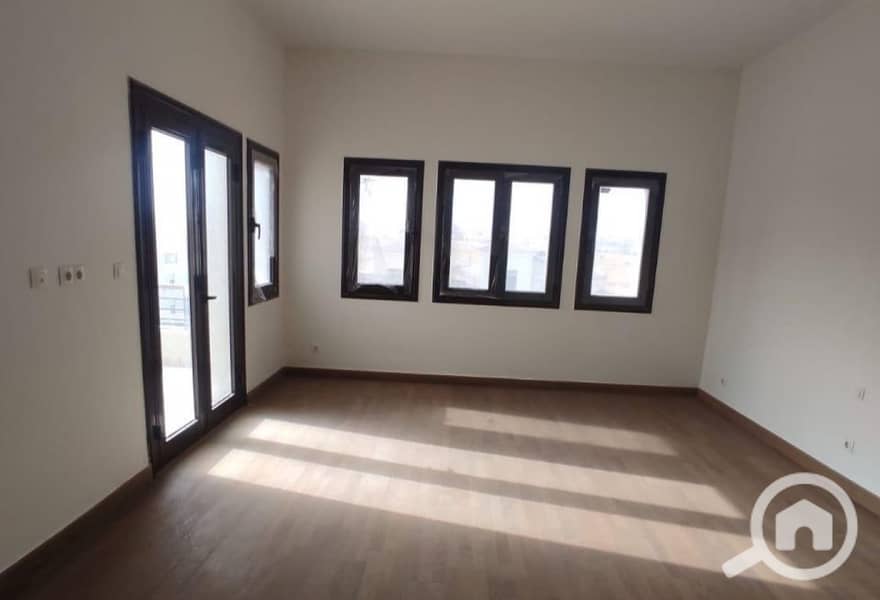 4 99bb741d-8524-4f1f-99a9-94b407848f9c. jpg