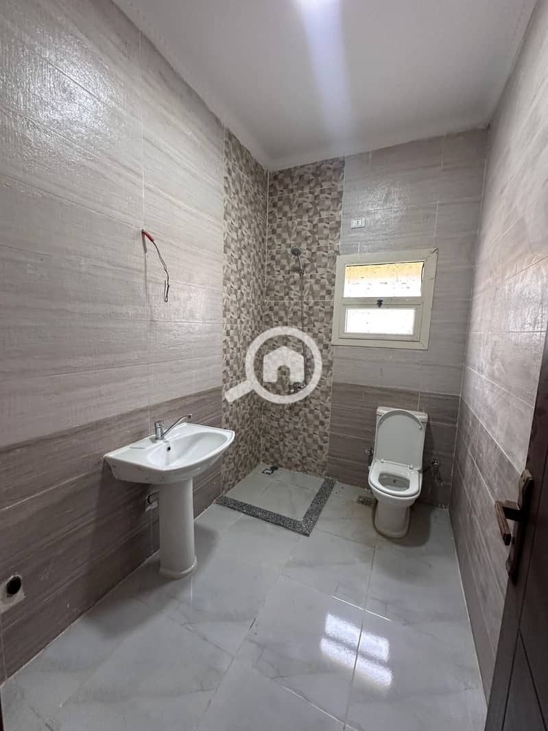 11 WhatsApp Image 2025-12-23 at 1.34. 45 AM (1). jpeg