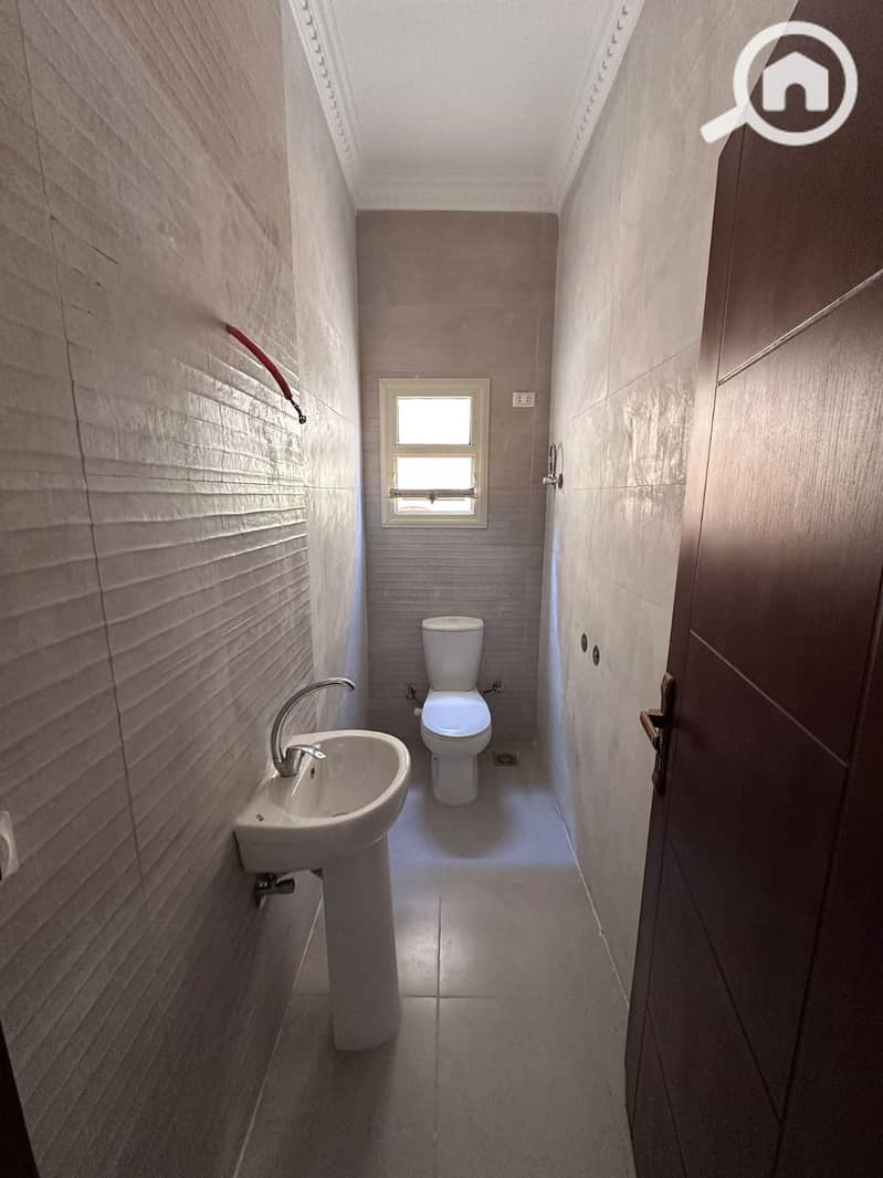 12 WhatsApp Image 2025-12-23 at 1.34. 45 AM. jpeg