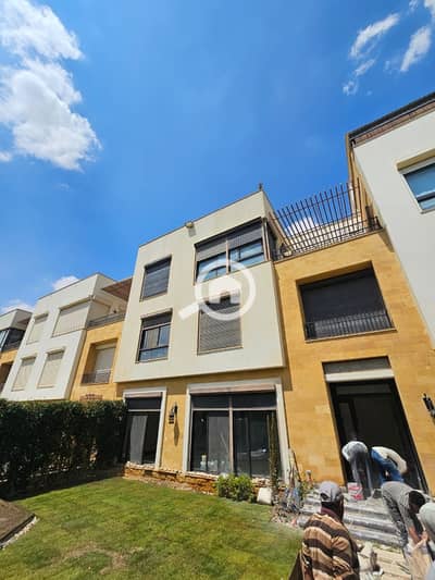 تاون هاوس 4 غرف نوم للايجار في الشيخ زايد، الجيزة - e629c1d4-0941-4eb4-9ea8-330a284e966c. jpg