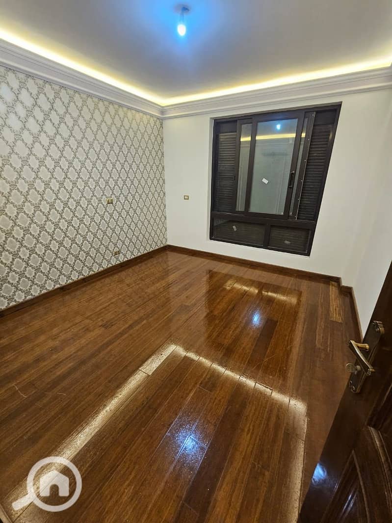 4 291720dc-0a45-483f-8997-d6c7531d77f2. jpg