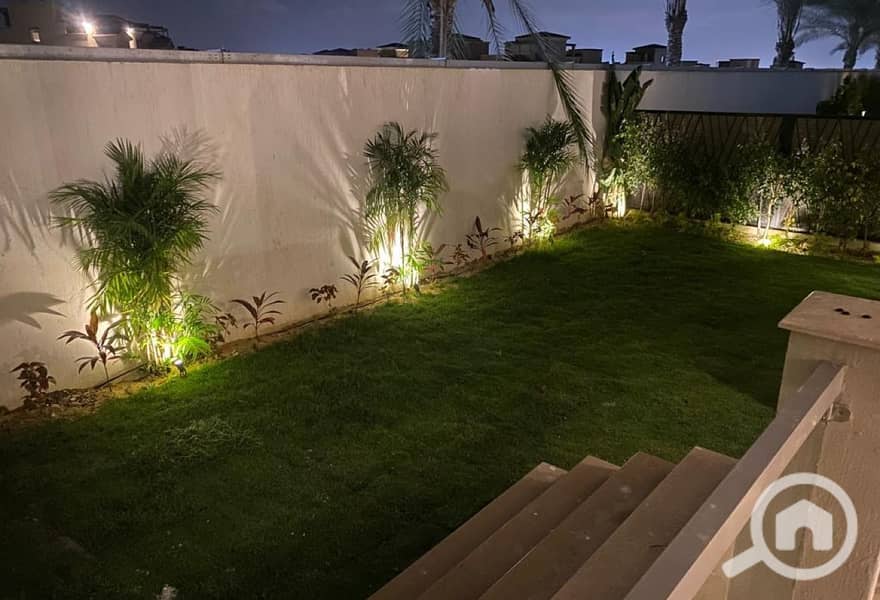 8 248391f1-687e-48f5-a764-1d25eee909e3. jpg