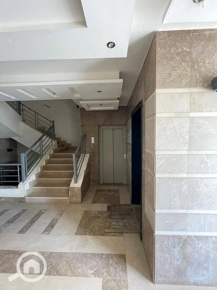 6 354072754_927132968589509_1161340915464673860_n. jpg