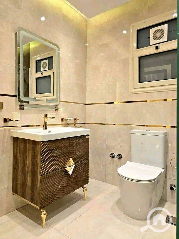 12 463069047_3947903702111334_3529024721801947352_n. jpg