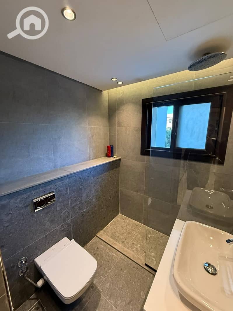 17 WhatsApp Image 2026-01-05 at 18.20. 28 (1). jpeg