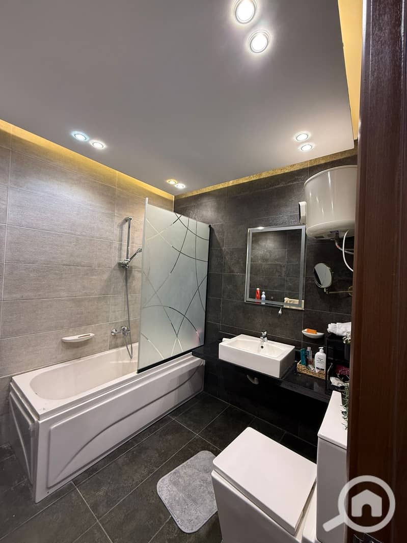 11 f6db2ffe-eb4f-44ad-bb14-792bd699a606. jpg