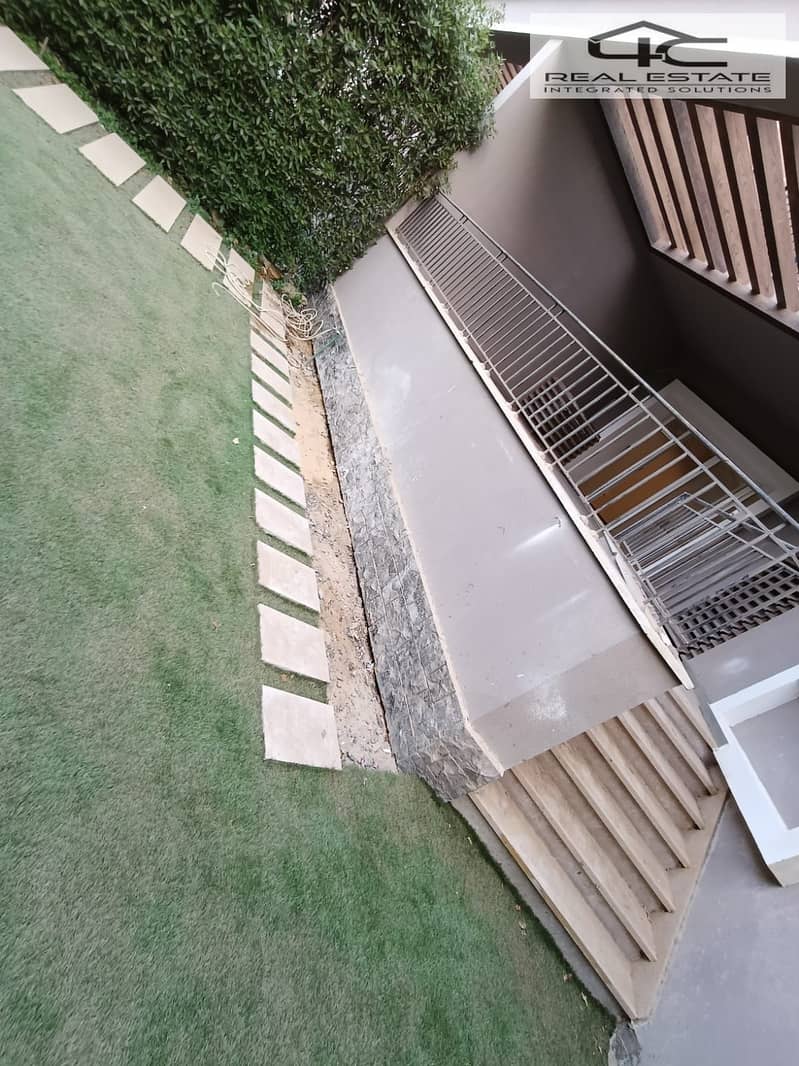 8 WhatsApp Image 2025-12-16 at 2.59. 46 PM (2). jpeg