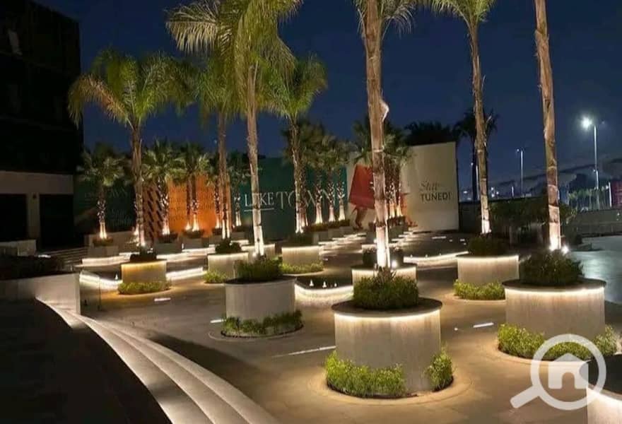 6 5d21c9b3-1a5d-4038-973b-492e127e59f8. jpg