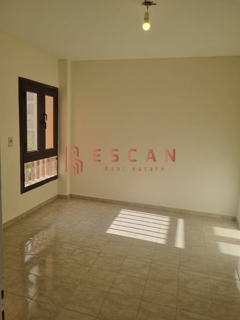 U739080 (10). jpg U739080 (10). jpg