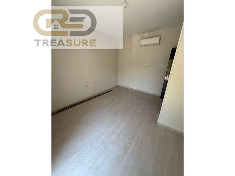 8 WhatsApp Image 2026-01-10 at 5.23. 47 PM (3). jpg