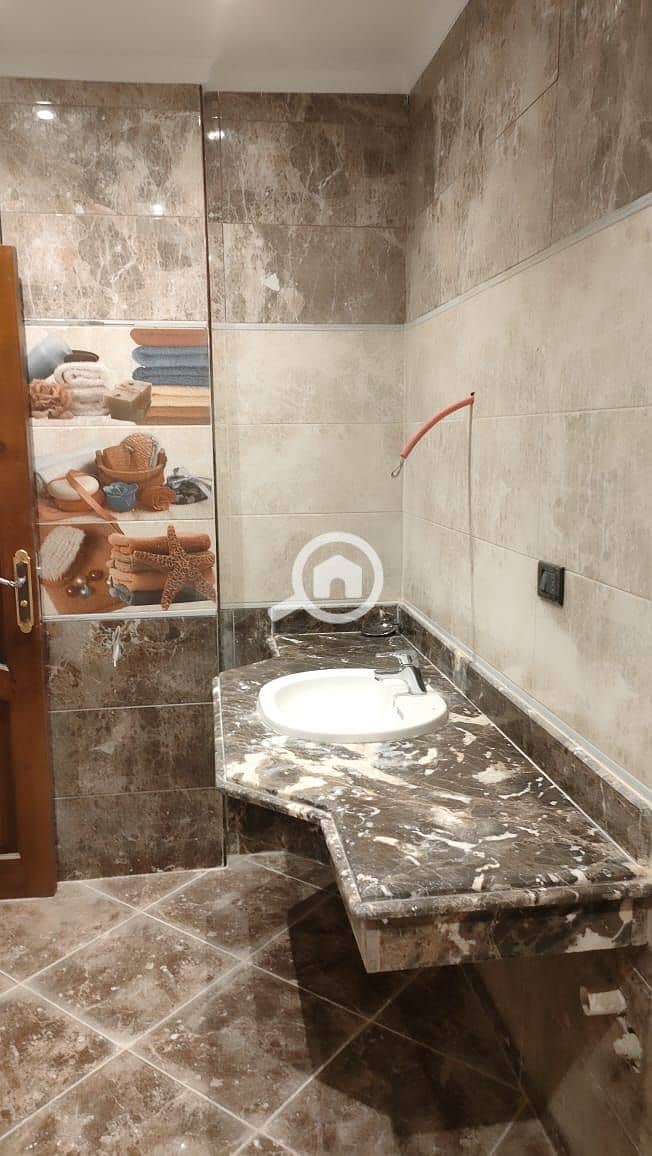 4 WhatsApp Image 2026-01-06 at 16.56. 14 (1). jpeg