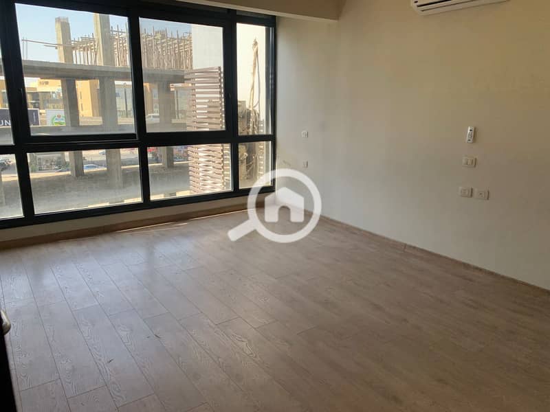 7 WhatsApp Image 2025-11-15 at 2.06. 28 PM (3). jpeg