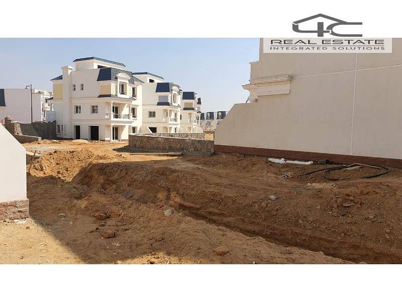 11 28d19ad5-4804-47b0-864f-63d4e41171ca. jpg