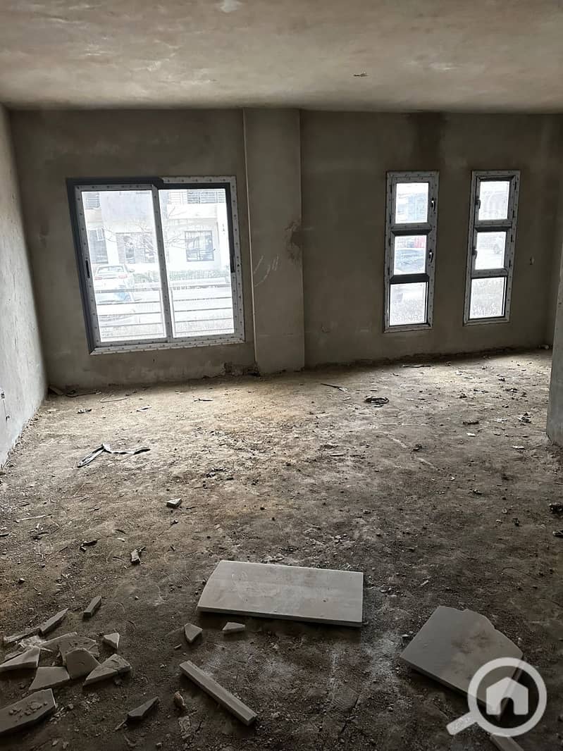 14 WhatsApp Image 2026-01-10 at 3.19. 25 PM (1). jpeg