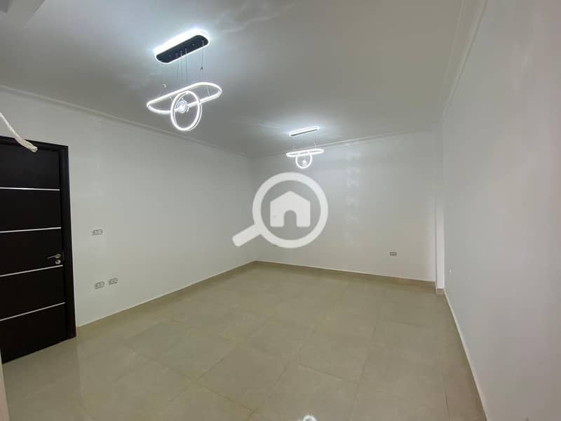 3 20875a43-535a-4ca6-91ed-ff16d0aa1828. jpg