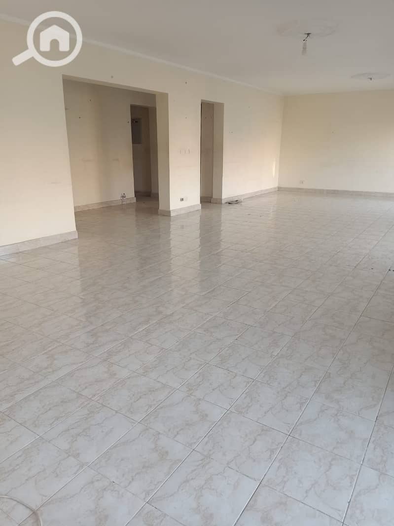 3 09154cb9-4c84-4ae4-9941-386f3bd2fe49. jpeg