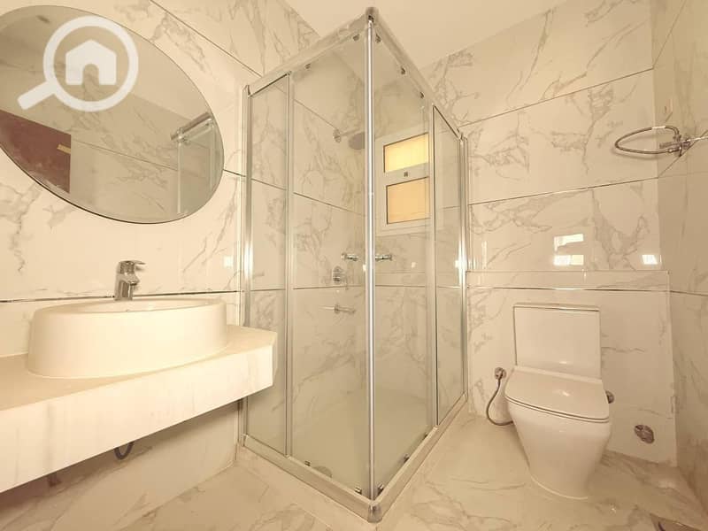 10 WhatsApp Image 2025-11-15 at 2.05. 27 PM. jpeg