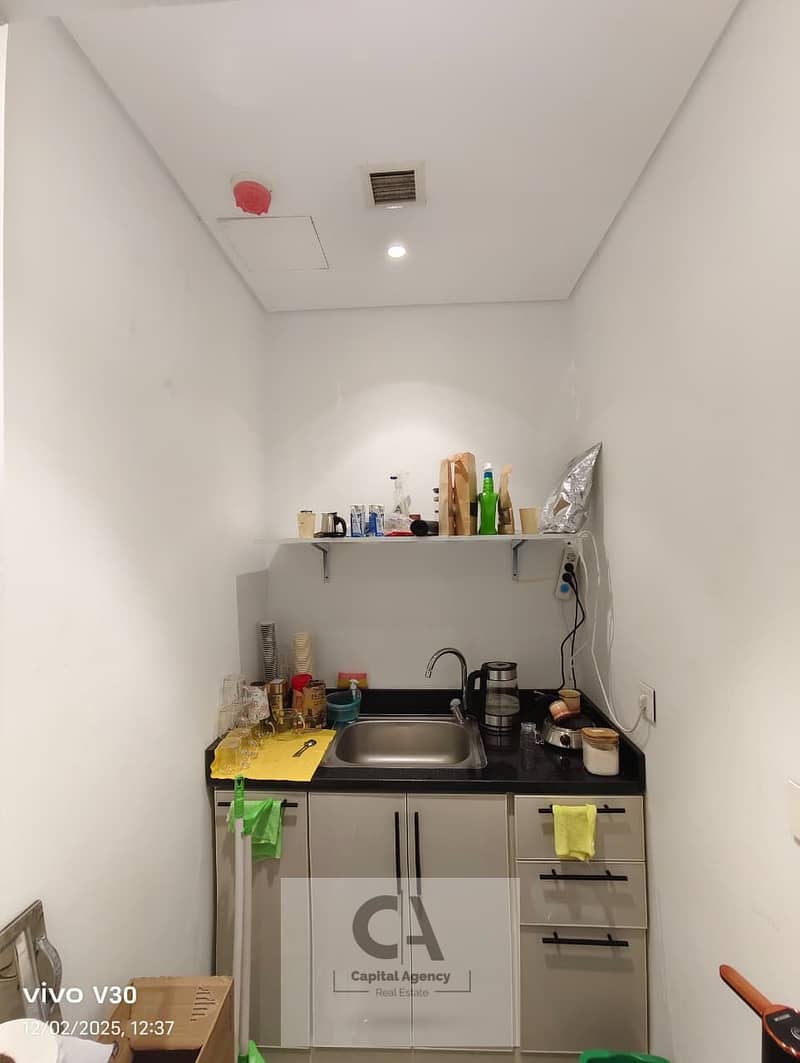 11 3ea1413d-dcb2-4b65-b5e8-2ae765456a8e. jpg