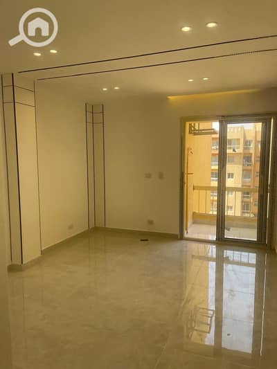 شقة 3 غرف نوم للبيع في 6 أكتوبر، الجيزة - WhatsApp Image 2026-01-10 at 11.50. 20 AM (9). jpg