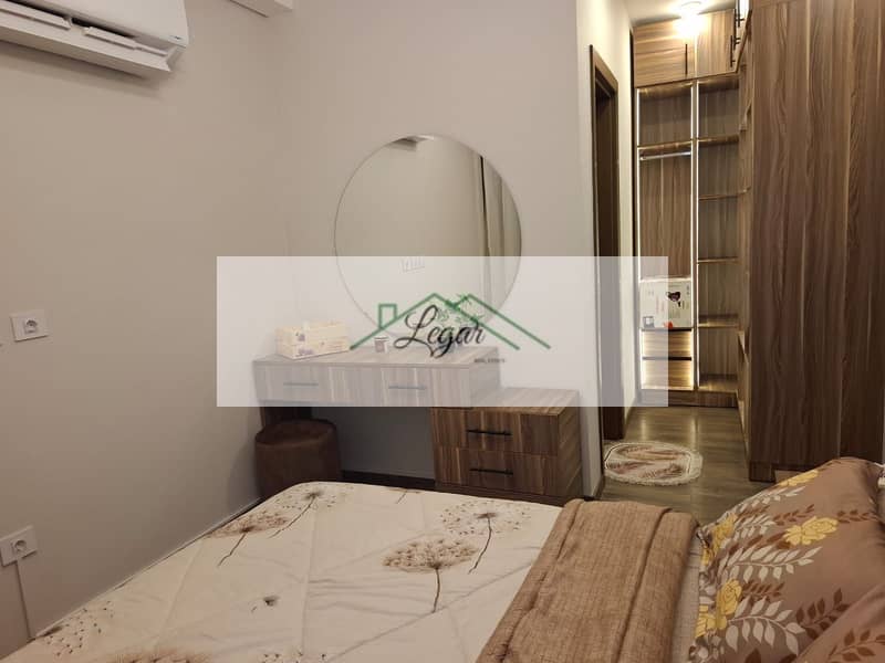 5 55e64e10-252e-4fcc-84b5-4f1ee7b01004. jpg