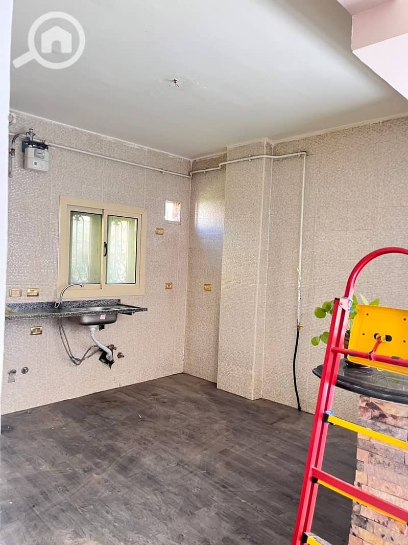 4 9fcd1e0c-1a34-4869-a3b4-607a7053df79. jpeg