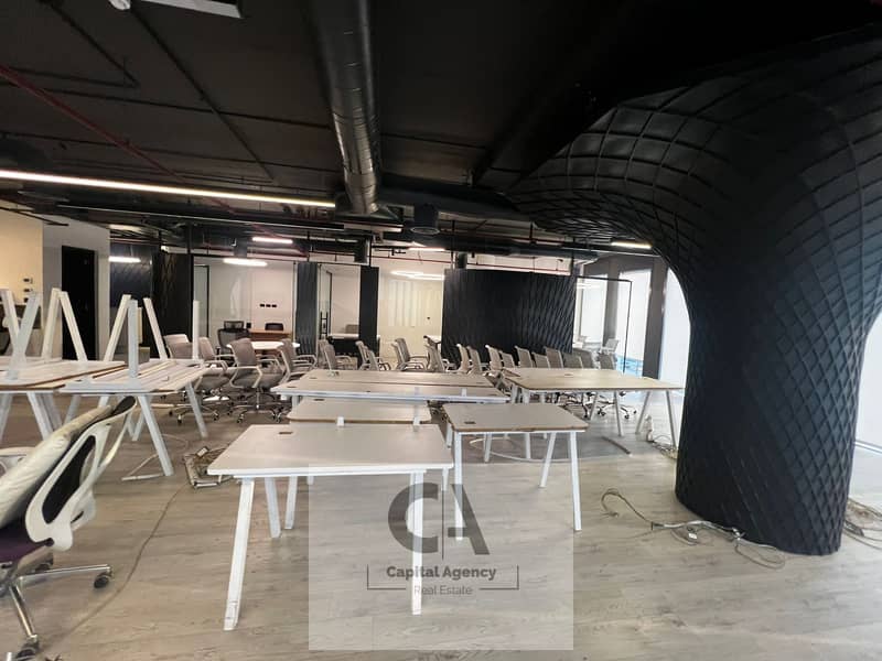 2 3a6ba667-7165-4359-9c2d-7da1c0e5c06b. jpg