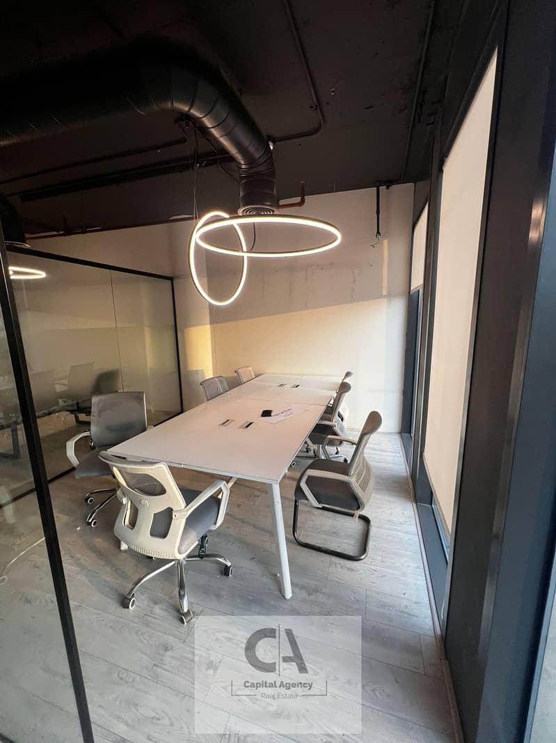 18 895486ab-7d0d-4d54-a7ab-19303e4fcd70. jpg