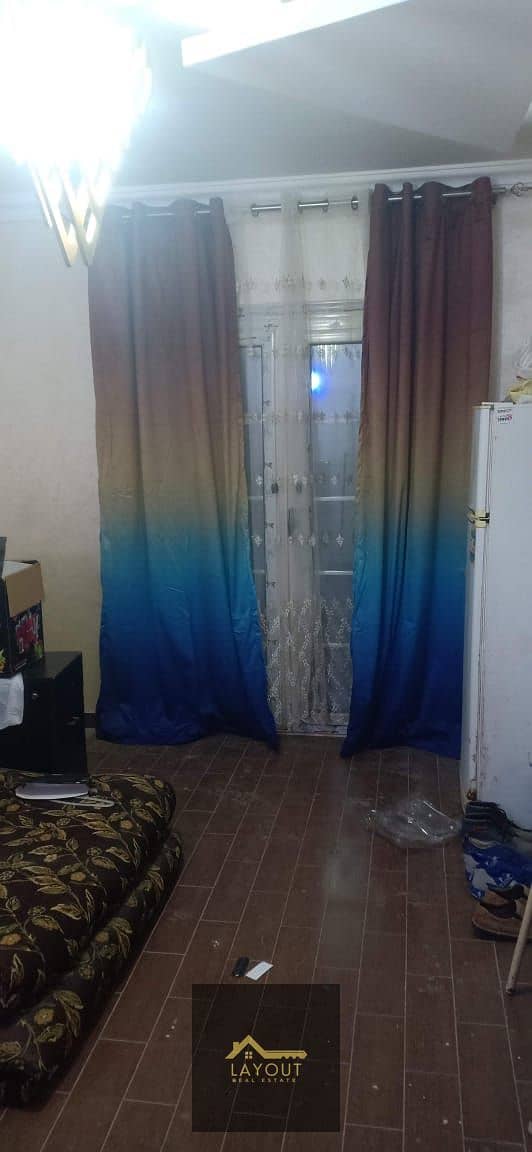 4 3d8c5ffd-38ad-4d82-b50d-c18eb48ece96. jpg