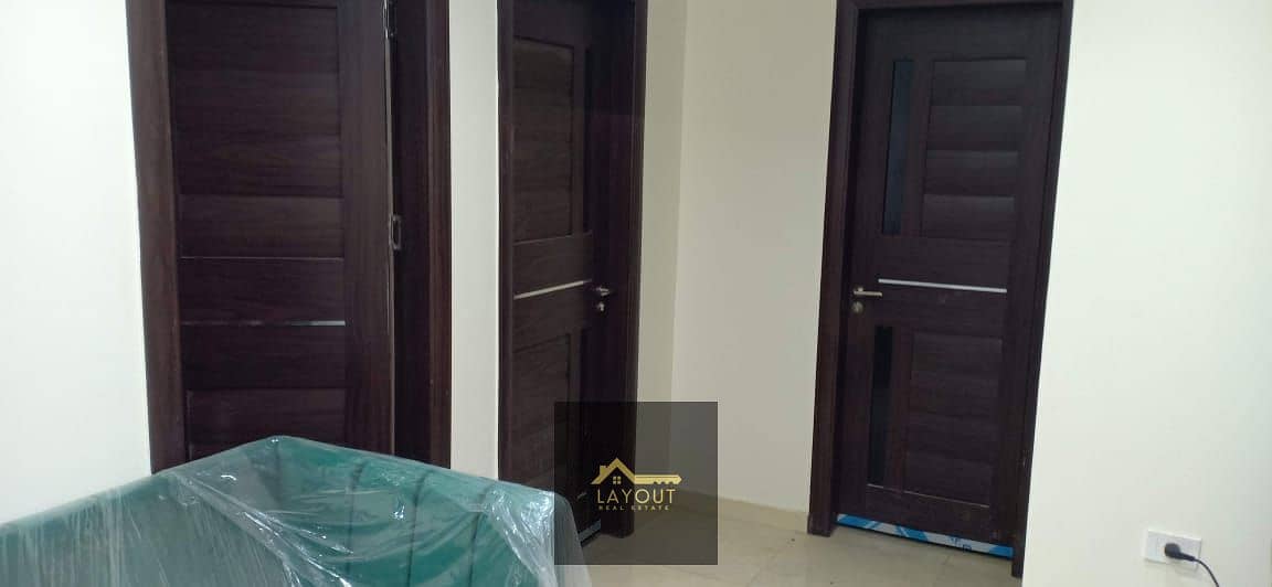 6 c986e680-037c-4ae9-8975-769e7c7147c3. jpg