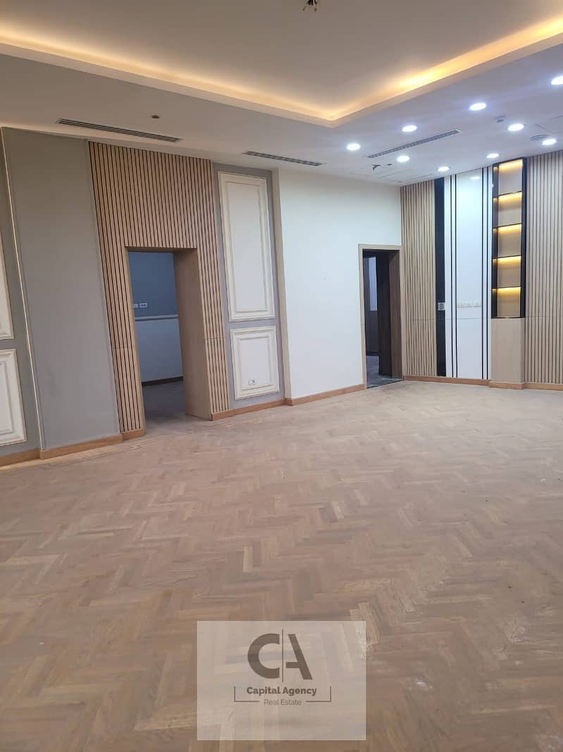 5 49c2f7e0-9c37-4354-b428-24e993c0e7b4. jpg