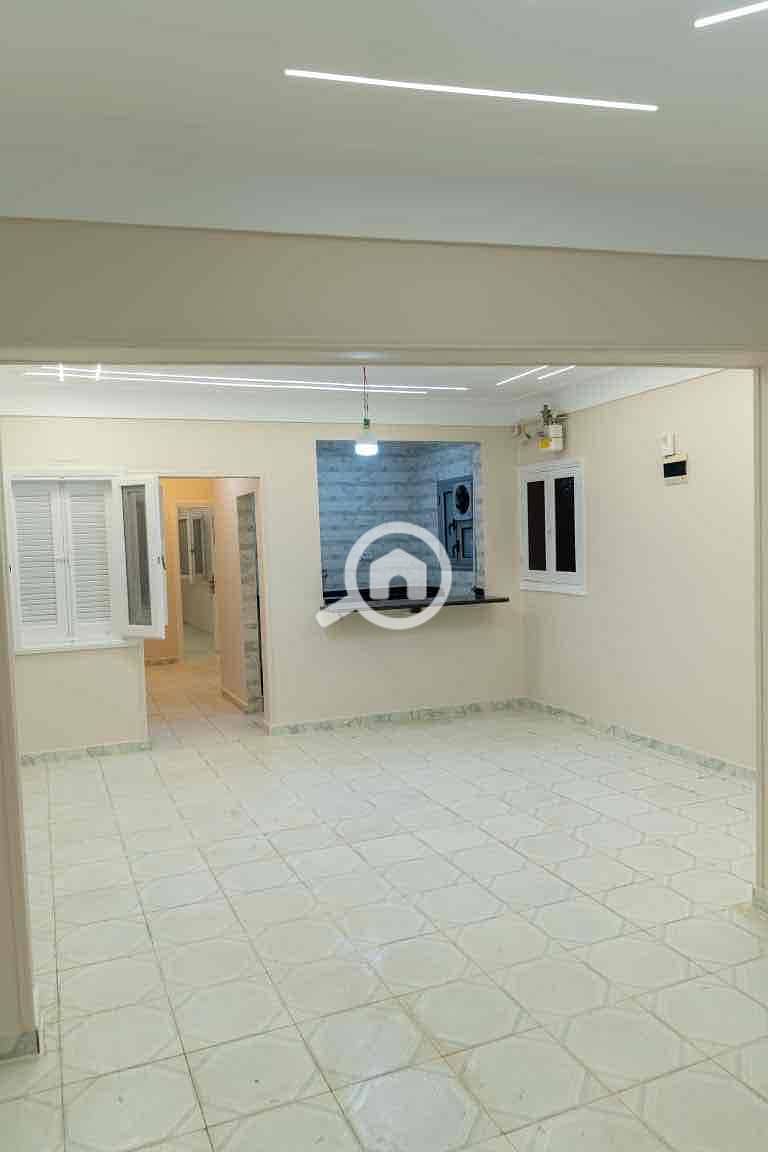 6 11e00274-64a9-4f1e-aa58-63e1dd9b62d2. jpg