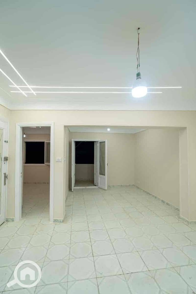 9 6e5584d1-450c-4215-8985-53459e96f1ab. jpg