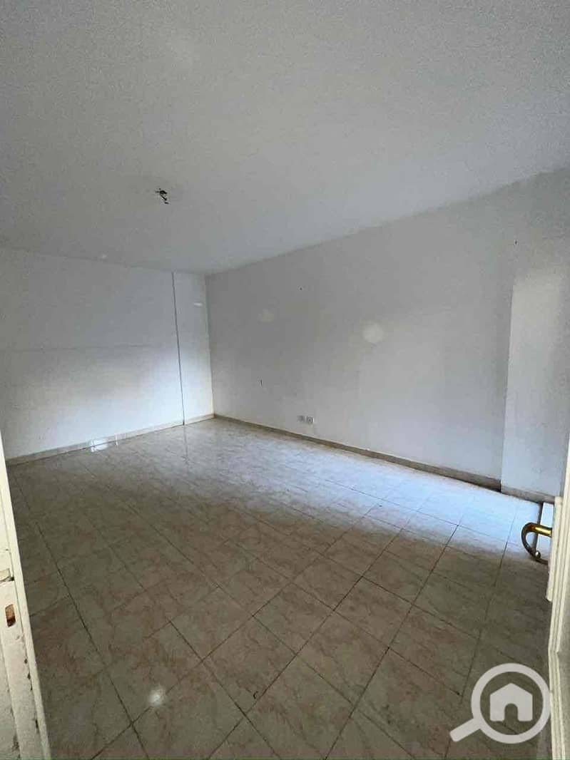 8 545cedb4-67de-40af-9974-eb35c40ea7ef. jpg