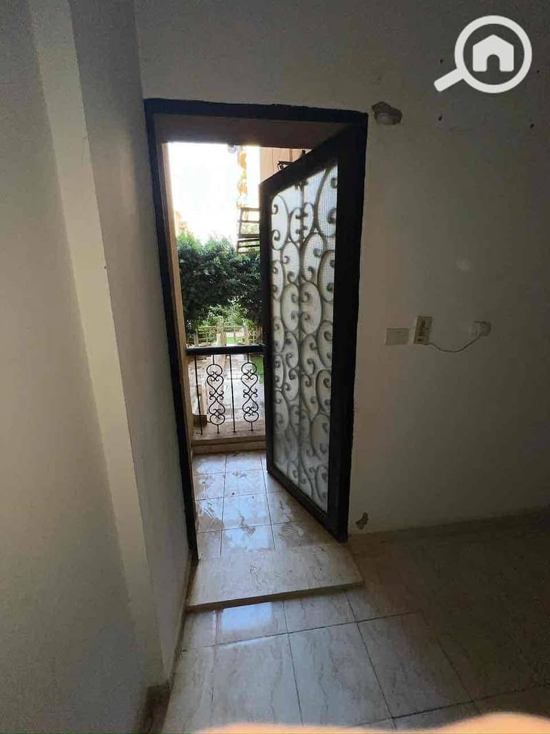 10 645573b4-4e39-4355-a55c-f10a162926a6. jpg