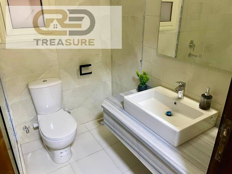 12 WhatsApp Image 2025-10-05 at 11.39. 04 AM (1). jpg