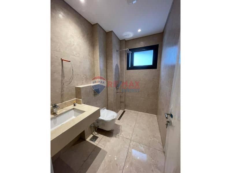 12 d174bb79-0e64-4278-8735-89c33692ec2c. jfif. jpg