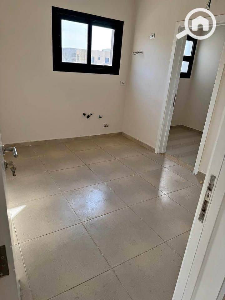 5 605623848_1274160524732182_5279903485509904746_n. jpg