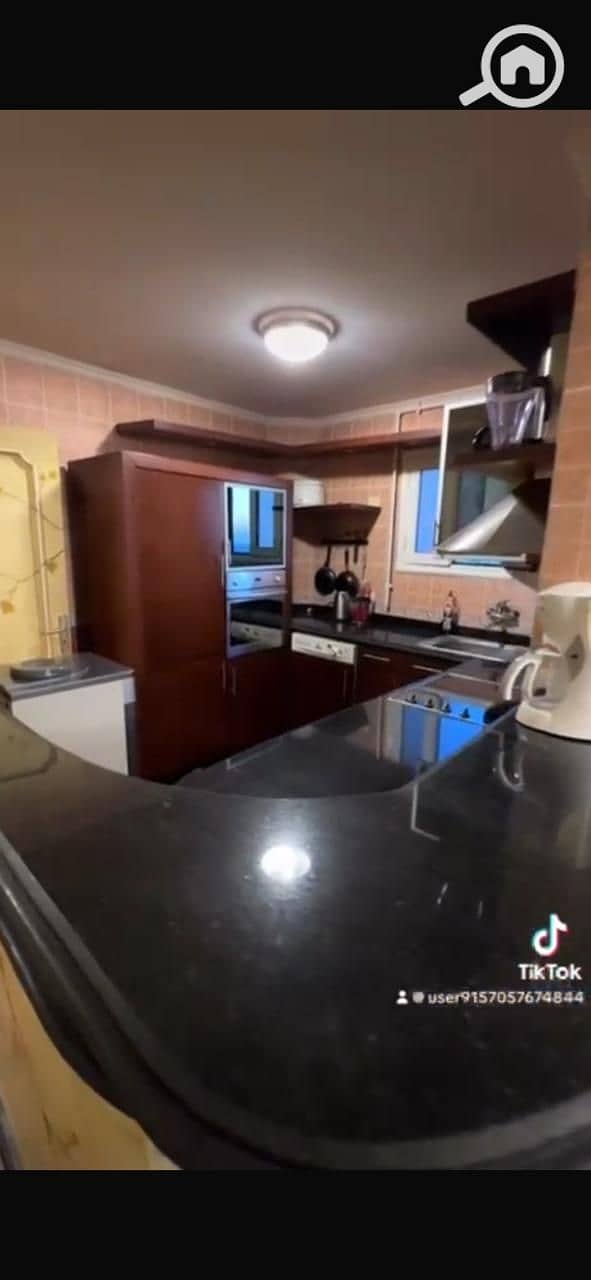 9 53bf501b-298a-4541-b094-7cf27482abbc. jpg