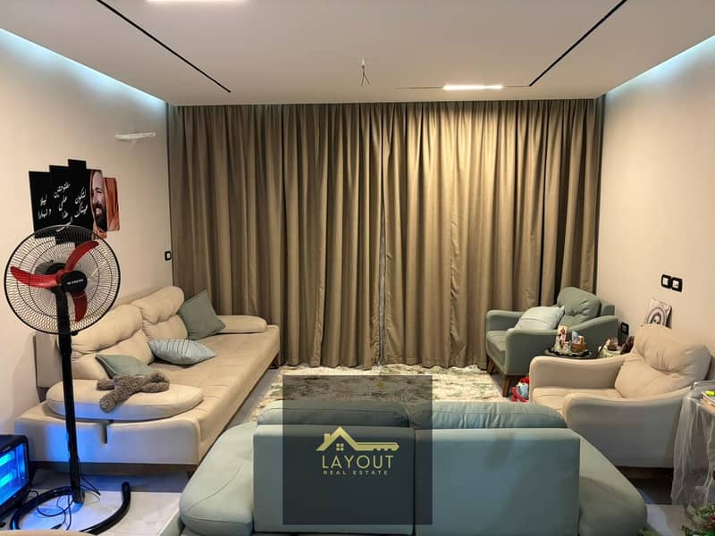 4 1edfb827-851f-4d47-93cb-e68f8ae8353a. jpg