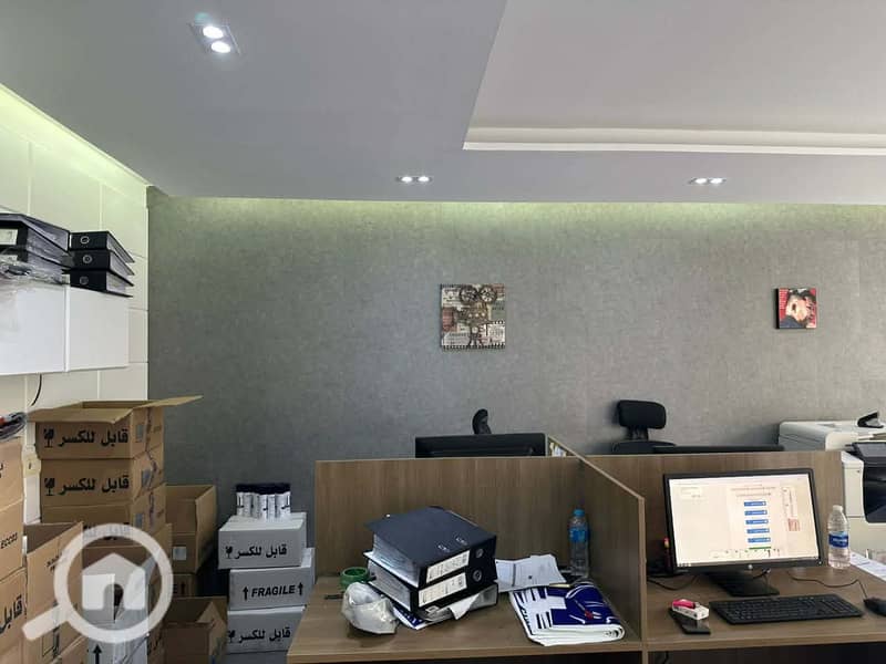 3 Messenger_creation_6535BCE1-4B2F-4610-8646-734C5A94B2A6. jpeg