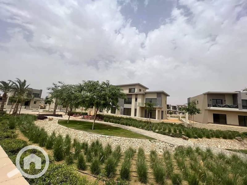 4 488197445_2069052576851877_9057066154784172732_n. jpg