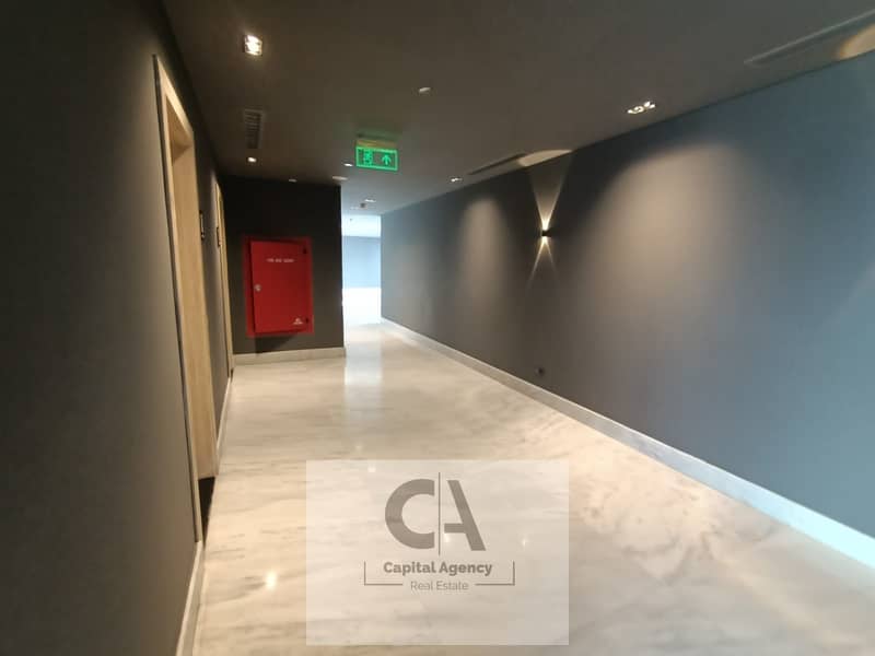 7 8ec101d4-3ae5-4d8e-adaa-6a8faaac1ef2. jpeg