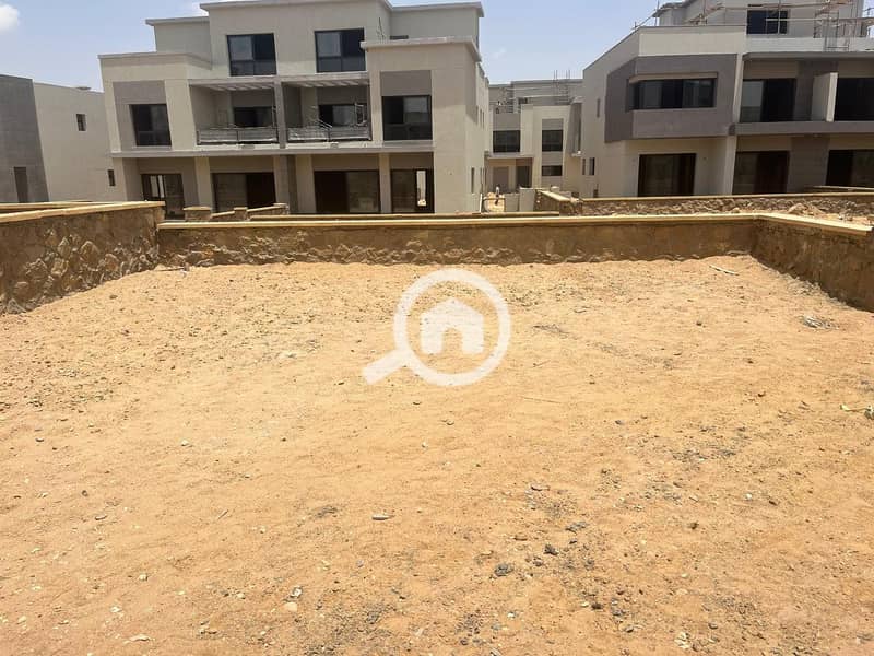 8 524952566_24769702315967470_703386212668559974_n. jpg