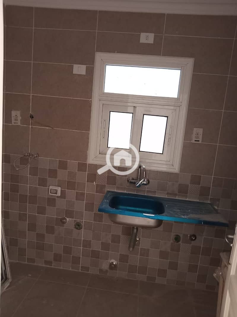 7 WhatsApp Image 2026-01-10 at 22.08. 14. jpeg