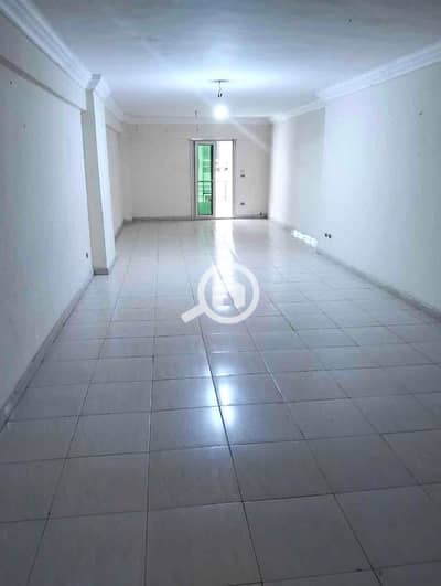 شقة 3 غرف نوم للايجار في الإبراهيمية، الإسكندرية - IMG_7274. jpg